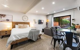 Lakeside Bliss, Perfect Location Guesthouse